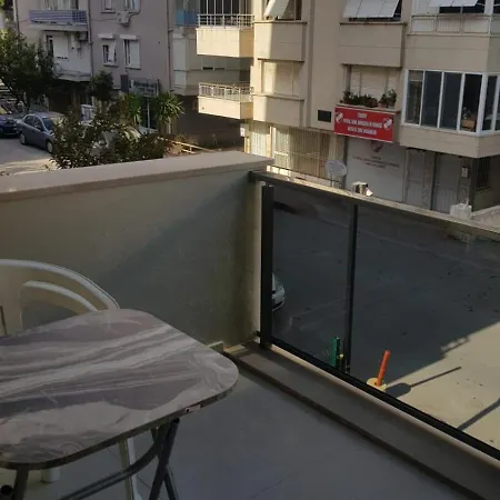 6 Location, Close To Beaches And Anywhere Апартаменты *