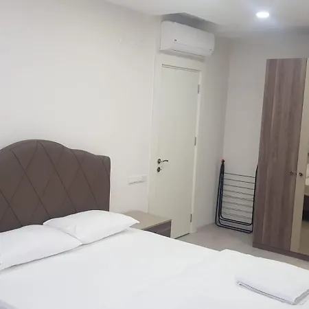 6 Location, Close To Beaches And Anywhere