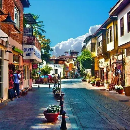 6 Location, Close To Beaches And Anywhere Apartman