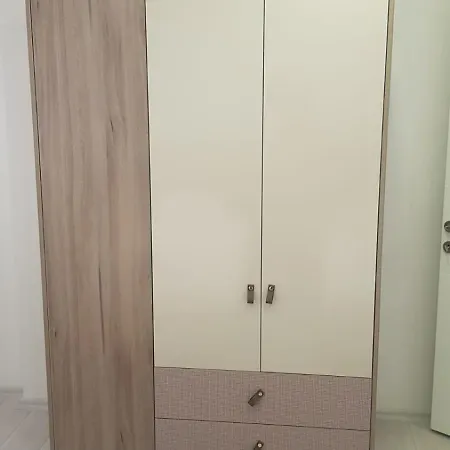 Apartment 6 Location, Close To Beaches And Anywhere *